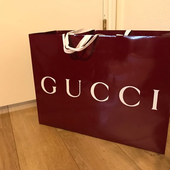 SUPER SALE!  RED GUCCI SHOPPING BAG - NEW - Picture 2 of 5